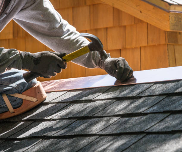 Best Emergency Roof Repair  in Leavittsburg, OH